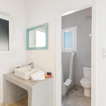 Onira Parikia (Paros)