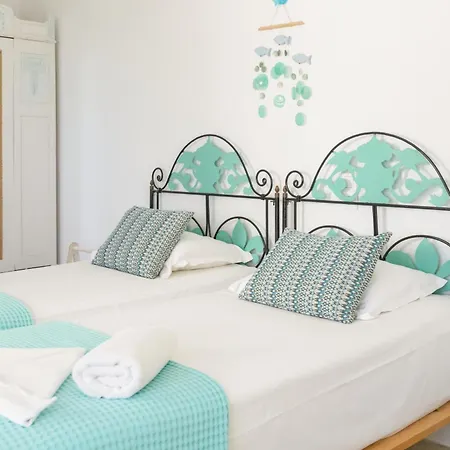 Boutique Onira 호텔 Páros