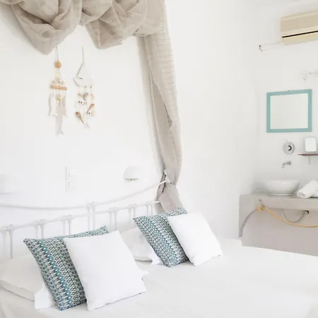 Onira Otel 2*