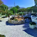 Boutique Onira Hotel 2*